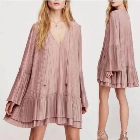 Free People Dresses & Skirts - NEW Free People Can’t Help It Boho Mini Dress